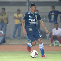Jajang Sukmara saat membela Persib Bandung di stadion Si Jalak Harupat, Bandung. (24/10/2015). (Bola.com/Nicklas Hanoatubun)