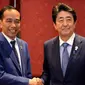 Presiden Jokowi dan Perdana Menteri (PM) Jepang Shinzo Abe. (Biro Pers Kepresidenan)