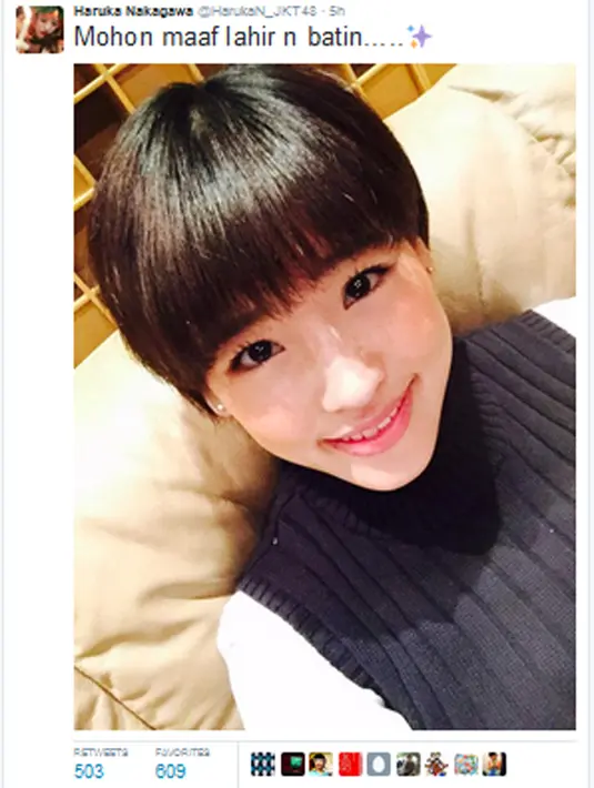 Pose cantik Haruka JKT48 di hari raya Idul Adha. (via twitter/@HarukaN_JKT48)
