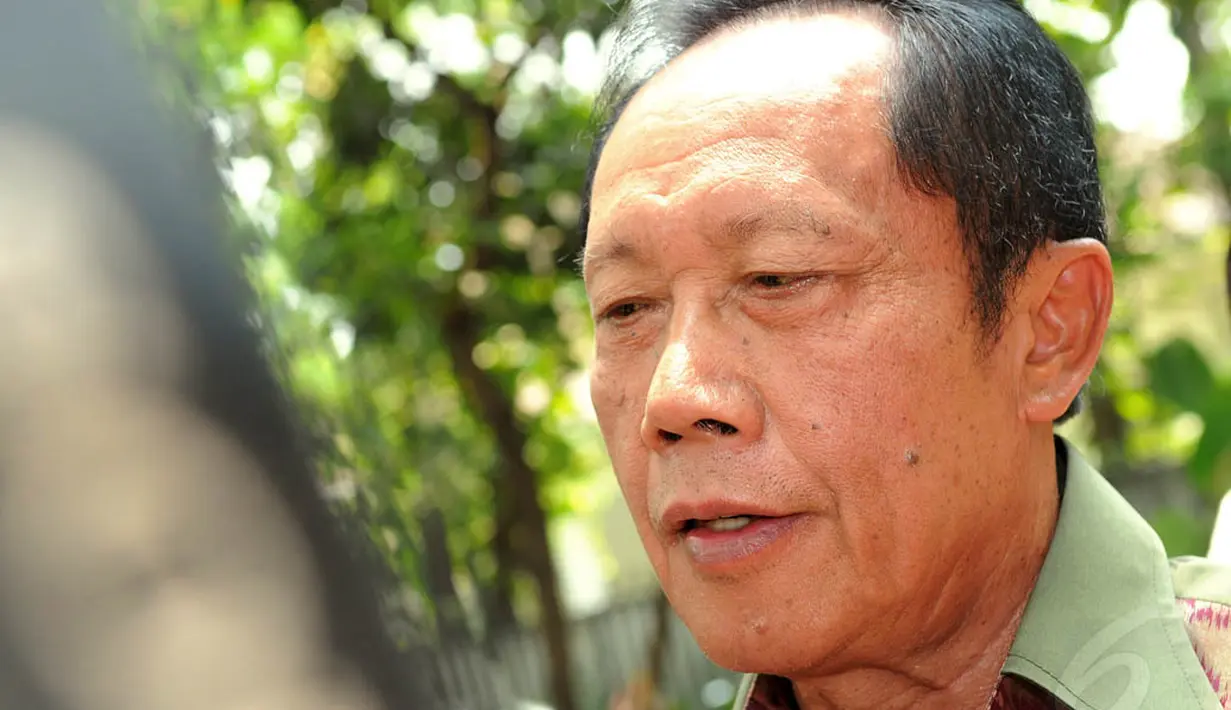 Ketua Umum PKPI Sutiyoso juga terlihat di rumah Ketua Umum PDIP Megawati Soekarnoputri, Jakarta, (5/10/14). (Liputan6.com/Faisal R Syam)