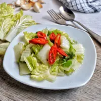 Tumis sawi putih./Copyright&nbsp;shutterstock.com/g/umi+cholifah