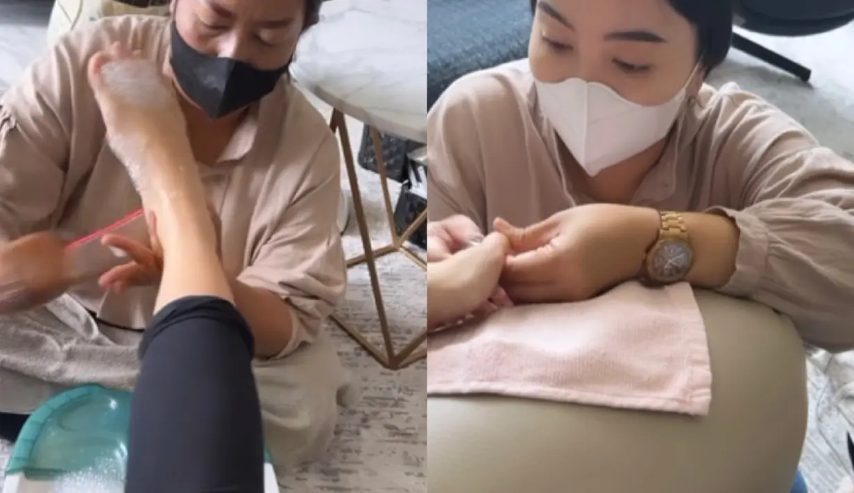 Selain itu, Jessica Mila memanjakan diri sebelum melahirkan dengan perawatan manicure pedicure. Dengan kuku yang dirapikan, dan kaki yang dibersihkan. [@jscmila]