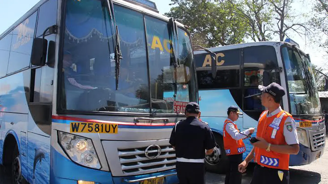 bus lebaran 