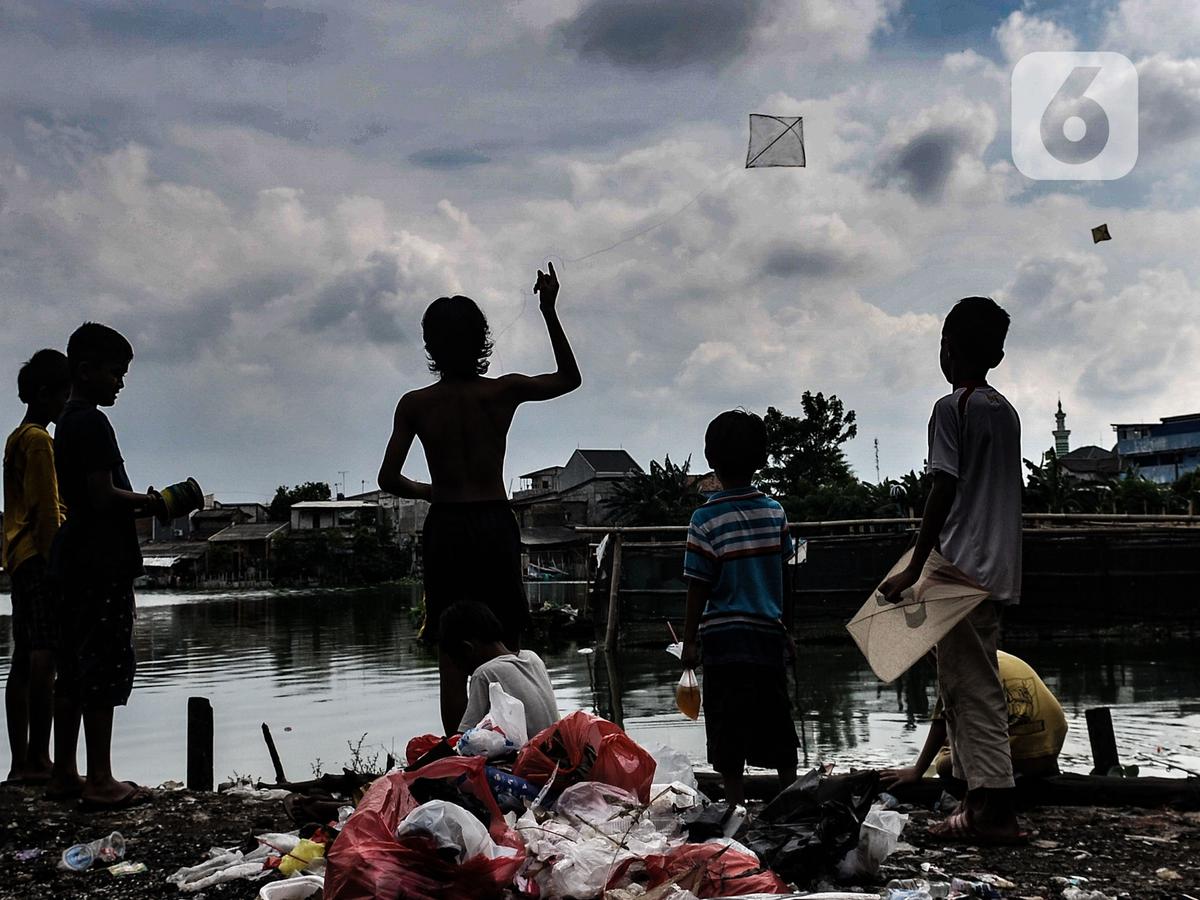 76 Tahun Indonesia Merdeka, 27,5 Juta Penduduk Masih Hidup 