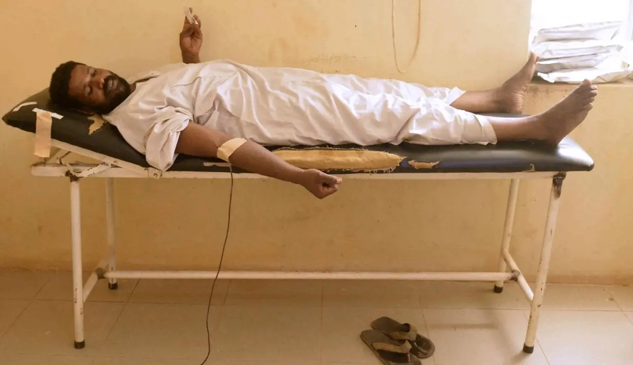 <p>Tepat setelah gencatan senjata berakhir pada pukul 06.00 waktu setempat, para saksi mata mengatakan bentrokan dan tembakan artileri berlanjut di utara Omdurman. Mereka juga melaporkan pertempuran di Khartoum selatan dan tengah, dan di Shambat di sepanjang Sungai Nil di Bahri hingga jembatan Halfiya yang strategis, yang menyeberang ke Omdurman. (AFP)</p>