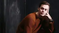 Persiapan Fisik Total, Ini Olahraga dan Diet Tinggi Protein Bill Skarsgard Demi Perannya di Film The Crow