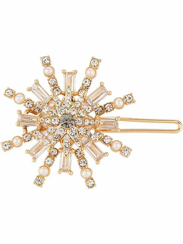Starburst sparkle hairclip/ Hello Magazine