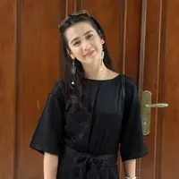 Kisah cinta Dhea Imut dengan pria bule asal Kolombia, Mateo Epalza Ramirez berawal dari keduanya menjalani pendidikan di Korea Selatan. Kabar terbarunya, Dhea mengaku menjadi jomblo. (Nurwahyunan/Bintang.com)