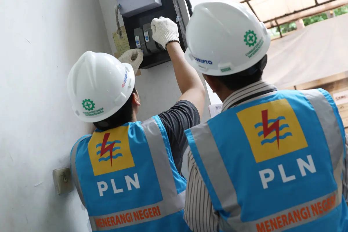 20170621-PLN Berikan Diskon Biaya Penyambungan Tambah Daya-Antonius