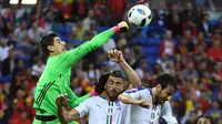 Belgia Dibungkam Italia, Courtois Bersitegang dengan Wilmots?