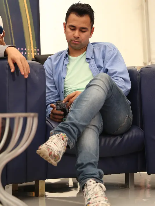 Selain ingin mendirikan bisnis untuk sang anak, suami Nagita Slavina ini juga akan membuat toko roti dan kopi. Namun Raffi Ahmad masih menggali lagi konsep bisnis toko roti dan kopinya tersebut. (Andy Masela/Bintang.com)