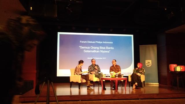 Acara diskusi dan pelatihan resusitasi jantung paru (CPR).