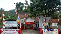 Kantor Desa Kadubeureum, Kecamatan Pabuaran, Kabupaten Serang, Banten. (Yandhi Deslatama/Liputan6.com)