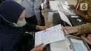 RSUD Tamansari menggelar tes kesehatan mental dan layanan konsultasi gratis untuk petugas kelompok penyelenggara pemungutan suara (KPPS), peserta pemilu, dan masyarakat umum. (Liputan6.com/Herman Zakharia)