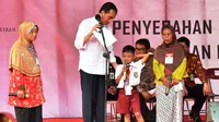 Presiden Jokowi dalam kunjungannya di Salatiga, Jawa Tengah. (Biro Pers Istana)