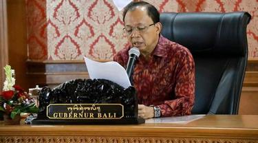 Gubernur Bali Wayan Koster