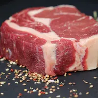 Ilustrasi daging merah | pixabay.com/users/tomwieden-26234