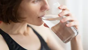 Hitung Kebutuhan Hidrasi Harian Berdasarkan Berat Badan dan Gaya Hidup, Bukan Cuma 8 Gelas Sehari