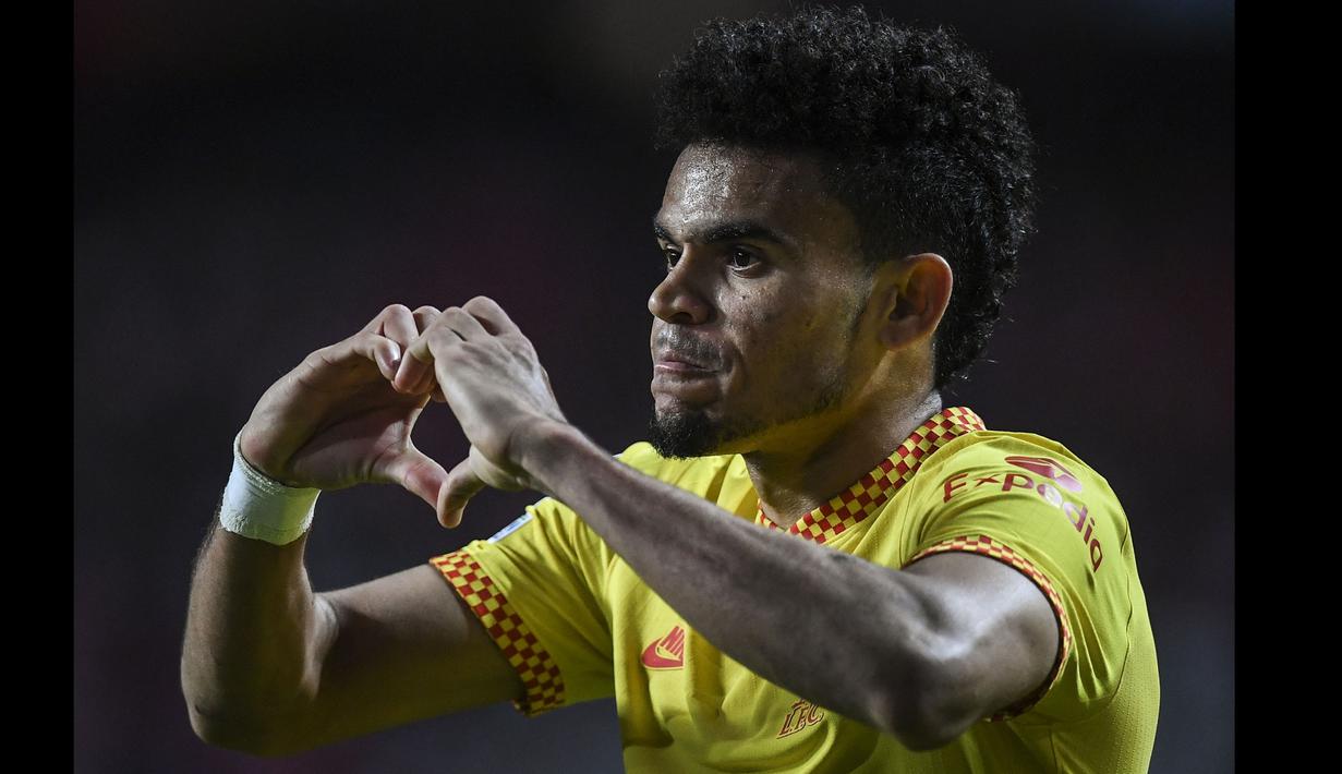 Tak cuma itu, pemain yang didatangkan pada bursa transfer Januari lalu tersebut mampu mencatat 100 persen memenangi duel udara serta masing-masing memberikan satu operan kunci dan menciptakan peluang emas. (AFP/Patricia De Melo Moreira)