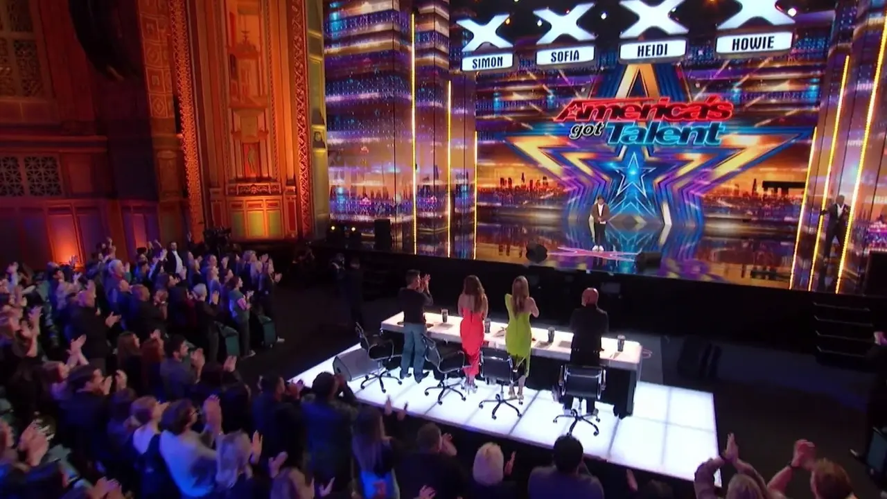 Cakra Khan Dapat 4 Standing Ovation dari Juri America's Got Talent, Warganet Ikut Deg-Degan Lihat Sikap Groginya
