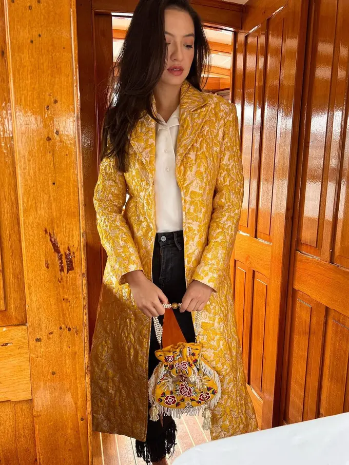 Raline Shah di Amsterdam, Belanda (Instagram/ralineshah)