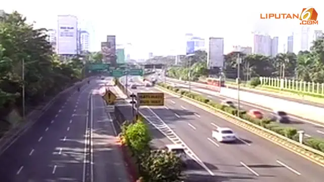 Jakarta Sepi dari Pengguna Jalan