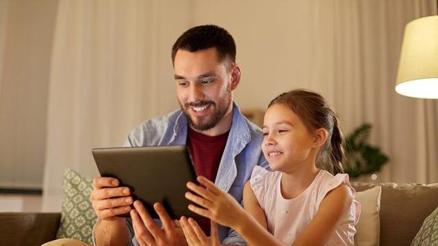 Ilustrasi Anak. (foto: Pinterest/Holly Homer).