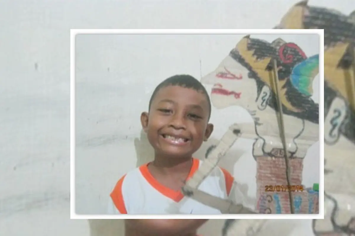Ki Ridho Tamoko, `Maestro` Wayang Kulit Yunior dari Surabaya