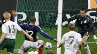 Thierry Henry vs Irlandia (AP)