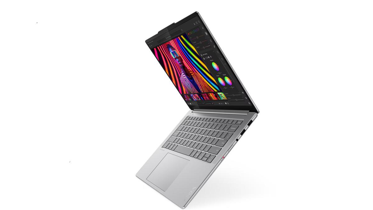 Lenovo Yoga Pro 7i Aura Edition Resmi di Indonesia, Laptop AI untuk Kreator
