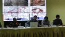 Sejumlah arkeolog mengadakan konferensi pers terkait penemuan lukisan gua di Gedung Pusat Arkeologi Nasional, Jakarta, (9/10/2014). (Liputan6.com/Faizal Fanani)