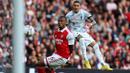 Darwin Nunez kembali mencetak gol di Liga Inggris saat Liverpool bertandang ke markas Arsenal pada 10 September 2022. Meski pada akhirnya kalah 2-3, Nunez turut mencetak satu gol di menit ke-34. (AFP/Adrian Dennis)