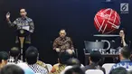 Presiden Joko Widodo (kiri) saat dialog ekonomi dengan para pelaku pasar modal di BEI, Jakarta, Selasa (4/7). Dalam dialog tersebut Jokowi meyakinkan para pelaku pasar modal akan investasi di Indonesia yang tumbuh sangat bagus. (Liputan6.com/Angga Yuniar)