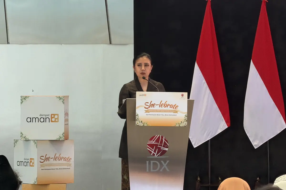 Direktur Keuangan, SDM dan Umum PT Bursa Efek Indonesia, Risa E. Rustam, dalam acara She-Lebrate Kartini's Day: Habis Gelap Terbitlah Terang, di Main Hall BEI, Jakarta, Selasa (21/4/2026).