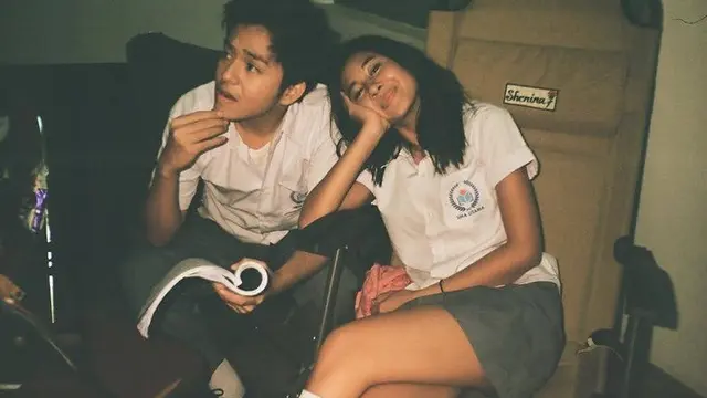 Dikabarkan Dekat, Ini 7 Potret Kebersamaan Angga Yunanda dan Shenina Cinnamon