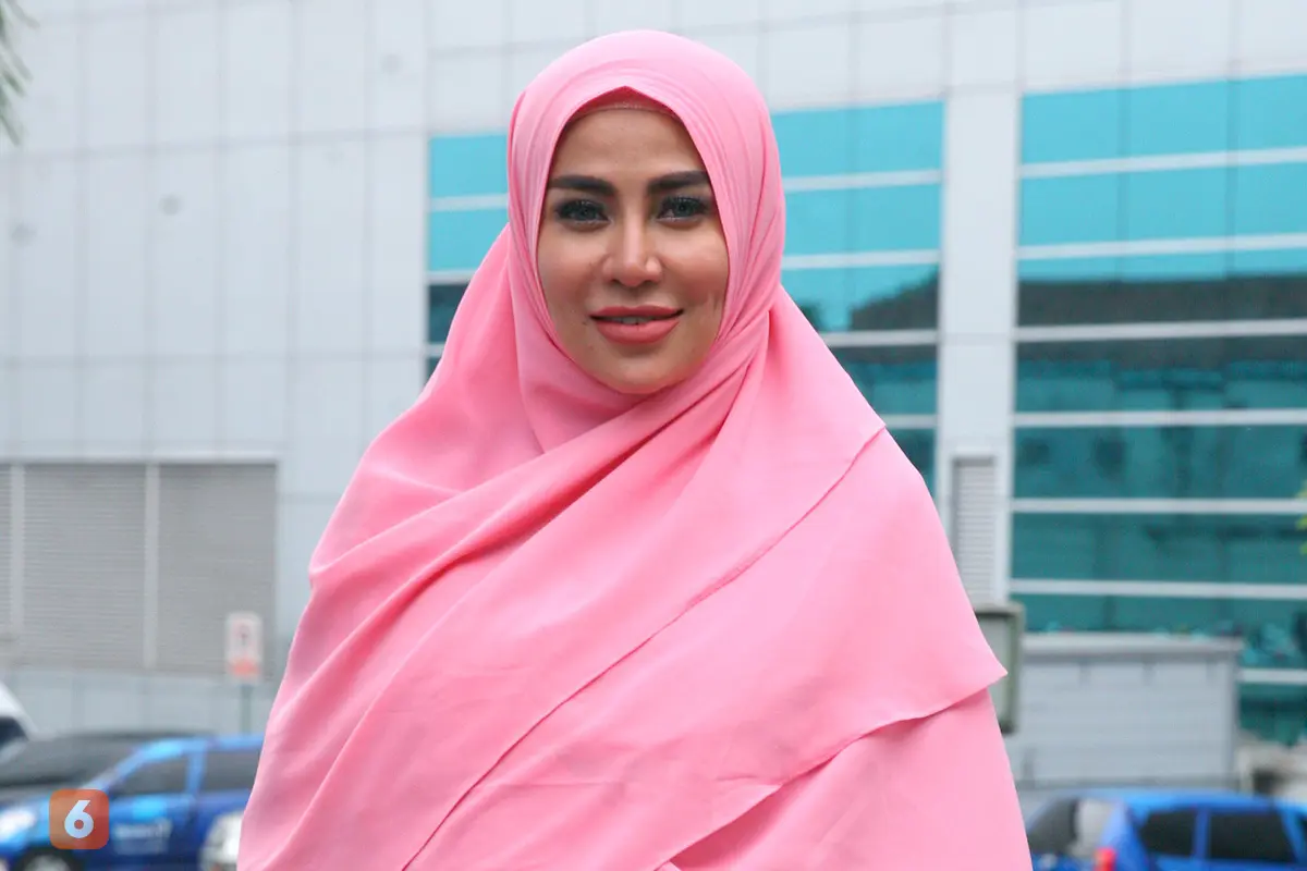 [Bintang] Cinta Penelope