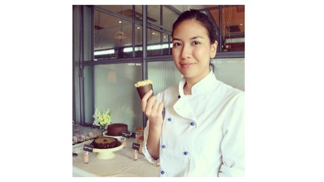 6 Potret Cantik Ayu Anjani, Adik Rayi RAN yang Jadi Chef
