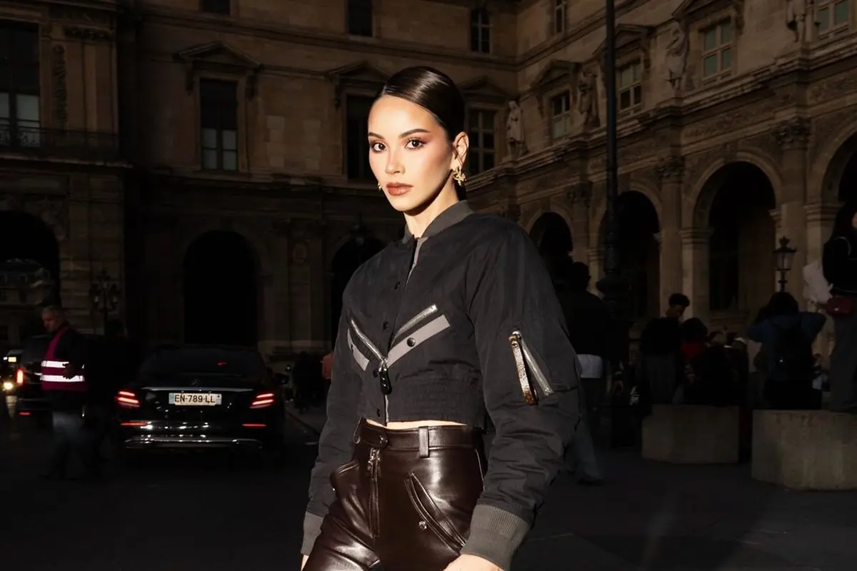 Hadiri Event yang Sama dengan Lisa BLACKPINK, Alyssa Daguise Tampil Stylish dengan Pesona Mahal di Paris Fashion Week