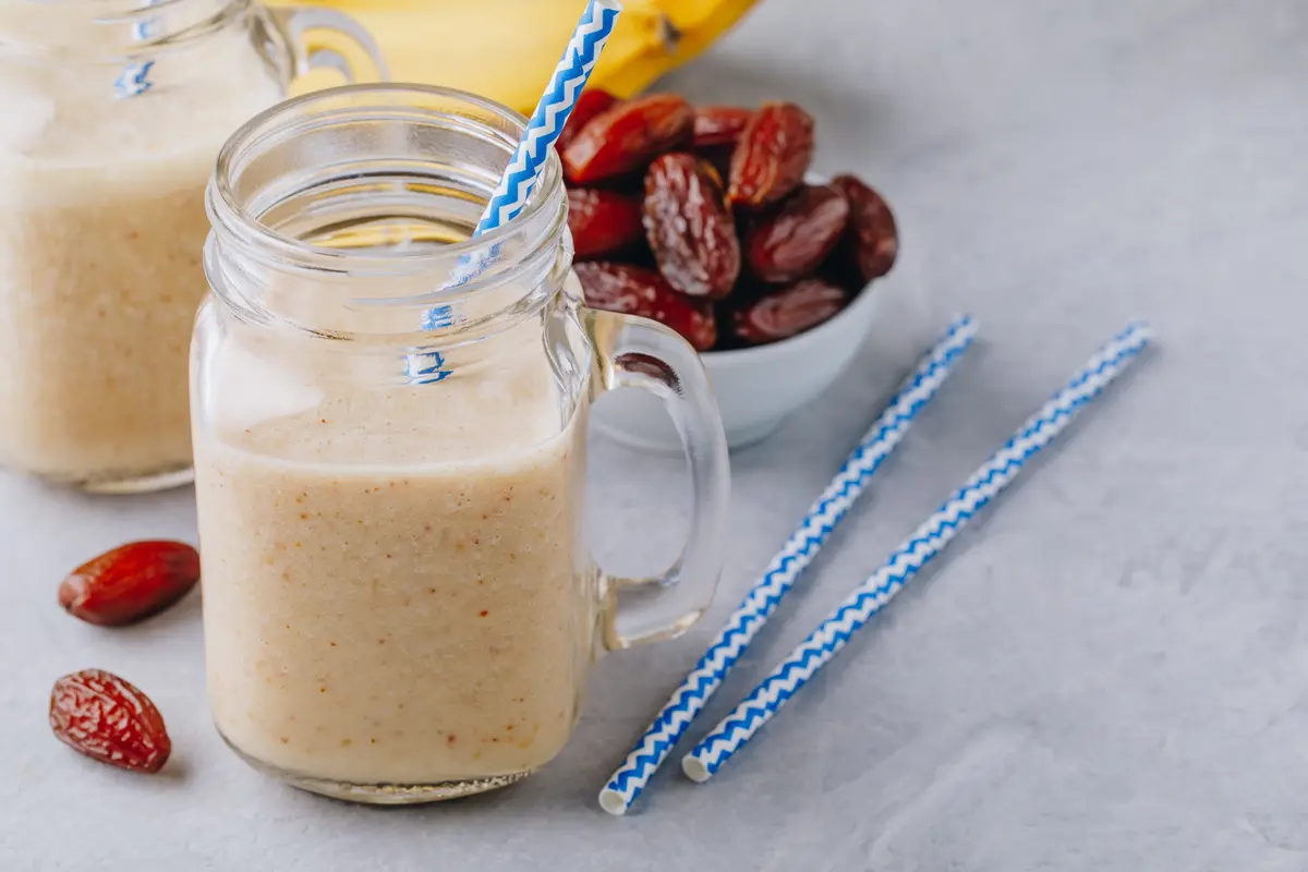 Baik untuk Berbuka, Ketahui 6 Manfaat Susu Kurma bagi Kesehatan