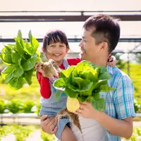 ilustrasi ayah dan anak perempuan/copyright by SUKJAI Photo (Shutterstock)