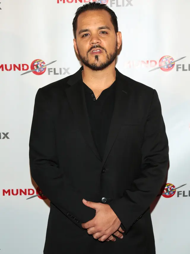 [Bintang] Carlos Lopez Jr