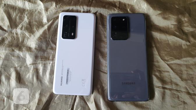 Bodi belakang Huawei P40 Pro Plus dan Galaxy S20 Ultra (Liputan6.com/ Agustin Setyo W)