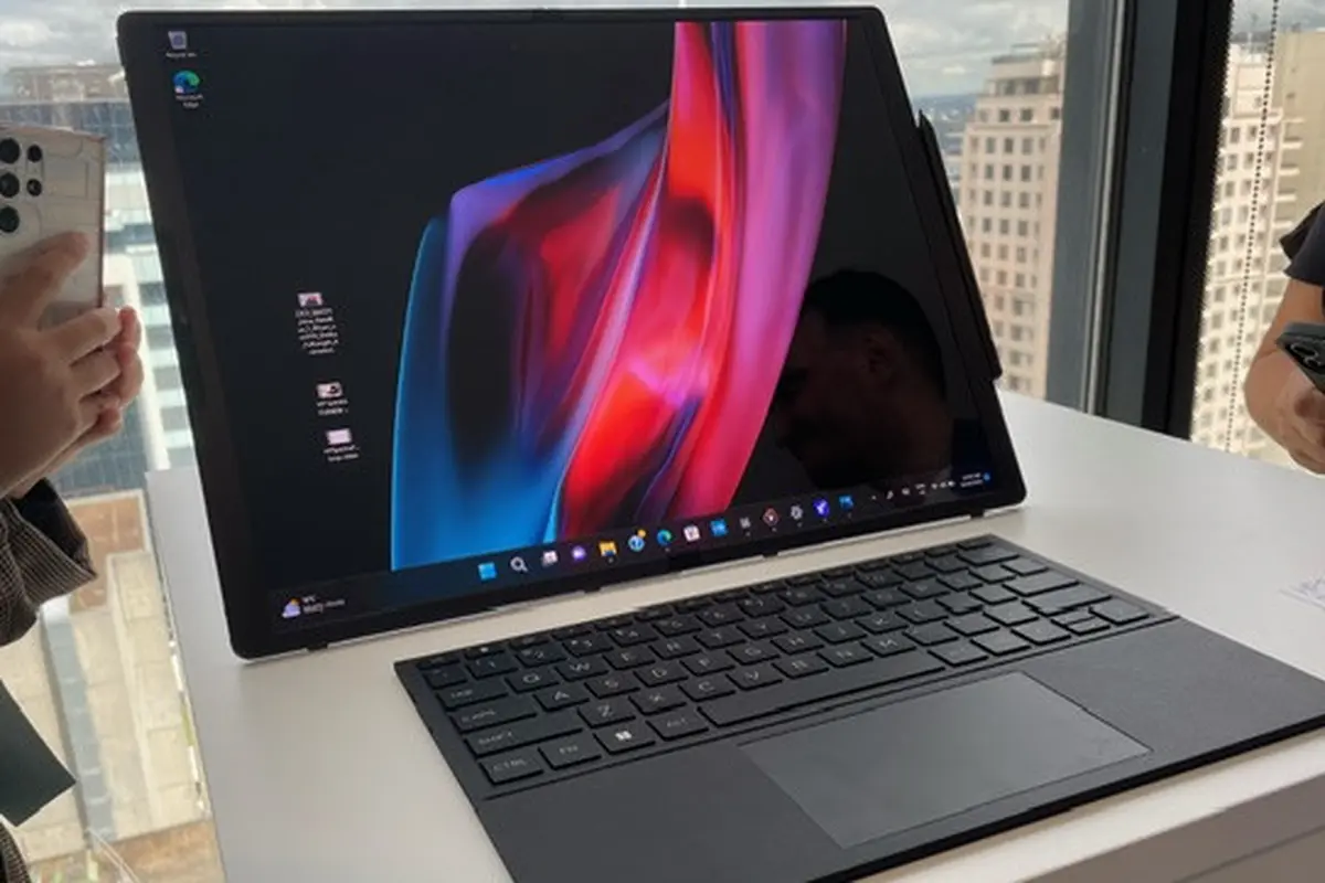 Peluncuran HP Spectre Fold di SXSW Sydney 2023