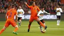 Pemain asal Belanda ini sudah menjadi incaran Liverpool sejak musim panas 2017 lalu. (AFP/ Jerry Lampen)