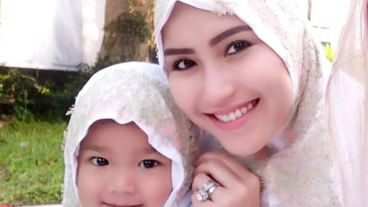 [Bintang] Ayu Ting Ting dan Bilqis