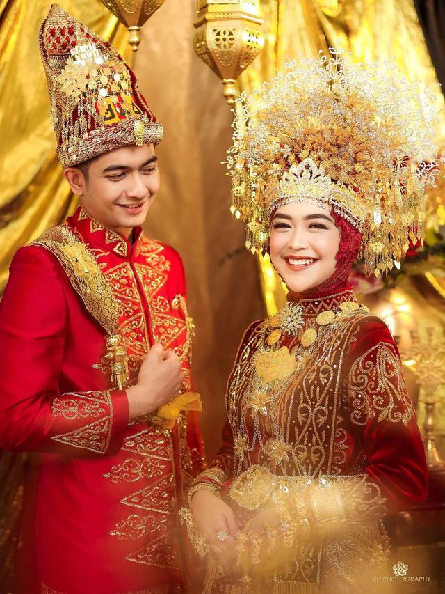 Pakai Baju Adat Aceh, Ini 6 Potret Terbaru Prewedding Ria Ricis dan Teuku Ryan