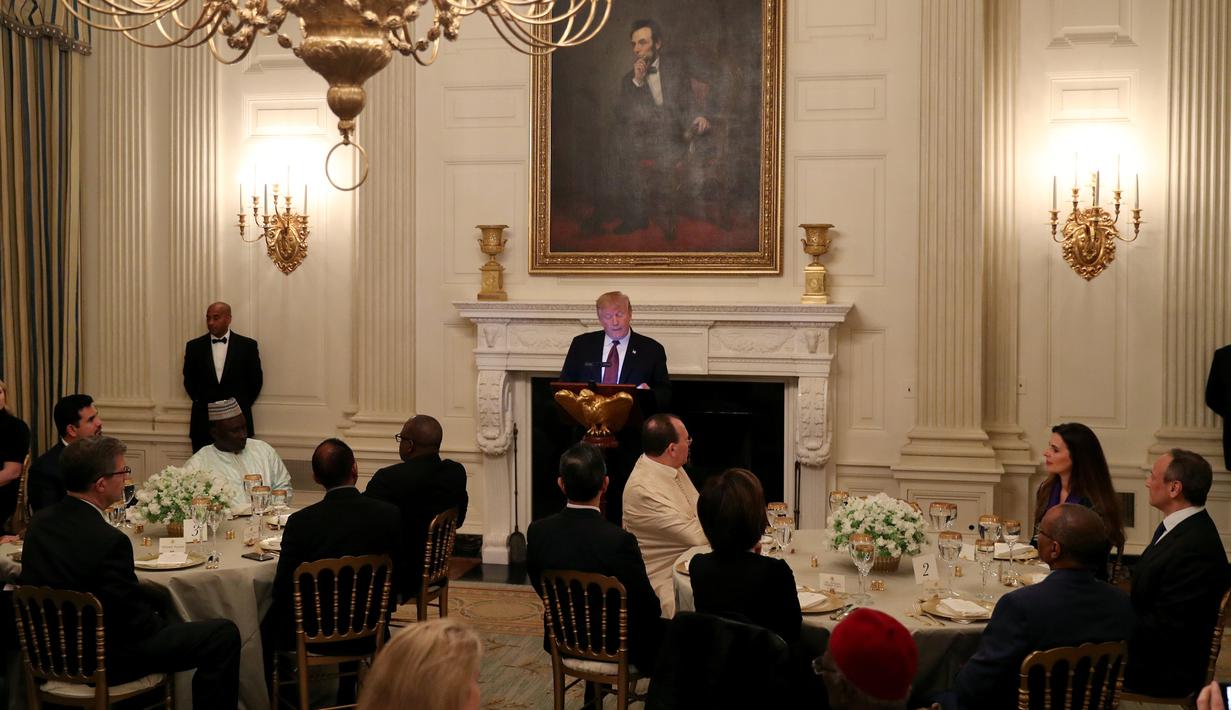 FOTO: Buka Puasa di Gedung Putih Bersama Donald Trump  