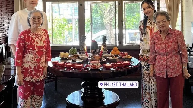 Tampilan Transgender Tercantik, Nong Poy Rayakan Imlek. dok. [@poydtreechada]