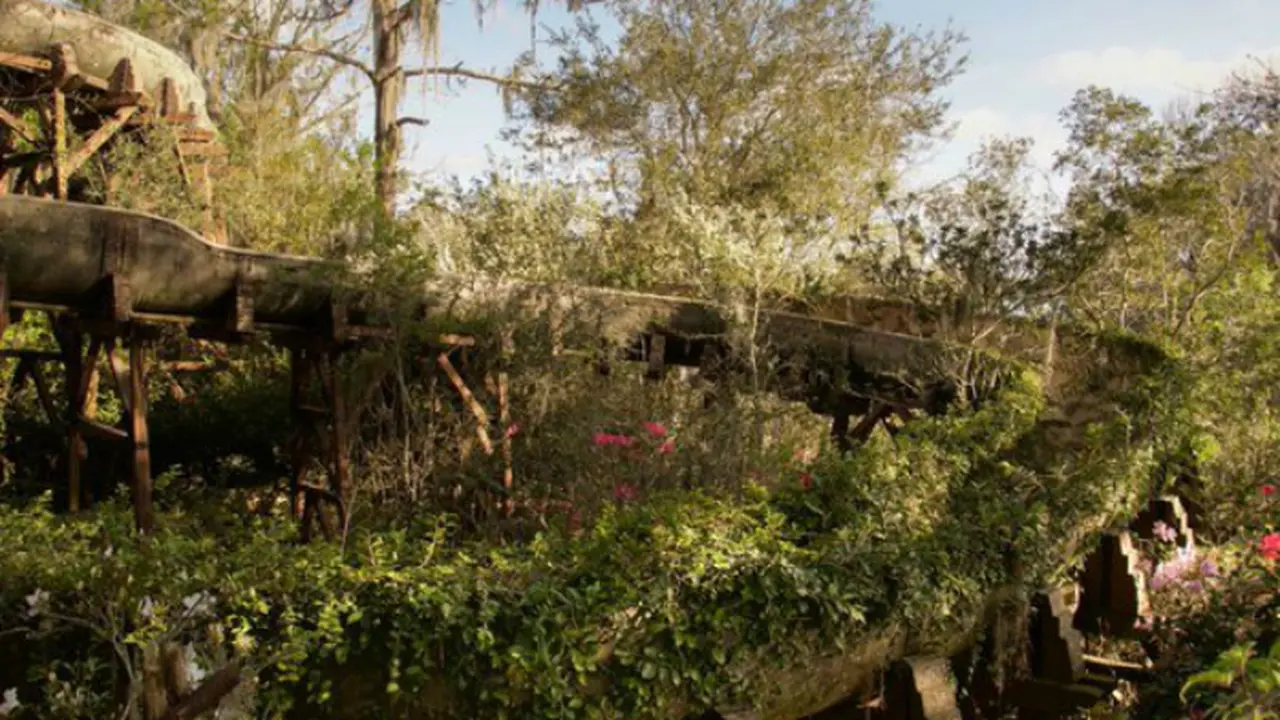 Taman Bermain Disney Ini Penuh Misteri dan Tragedi