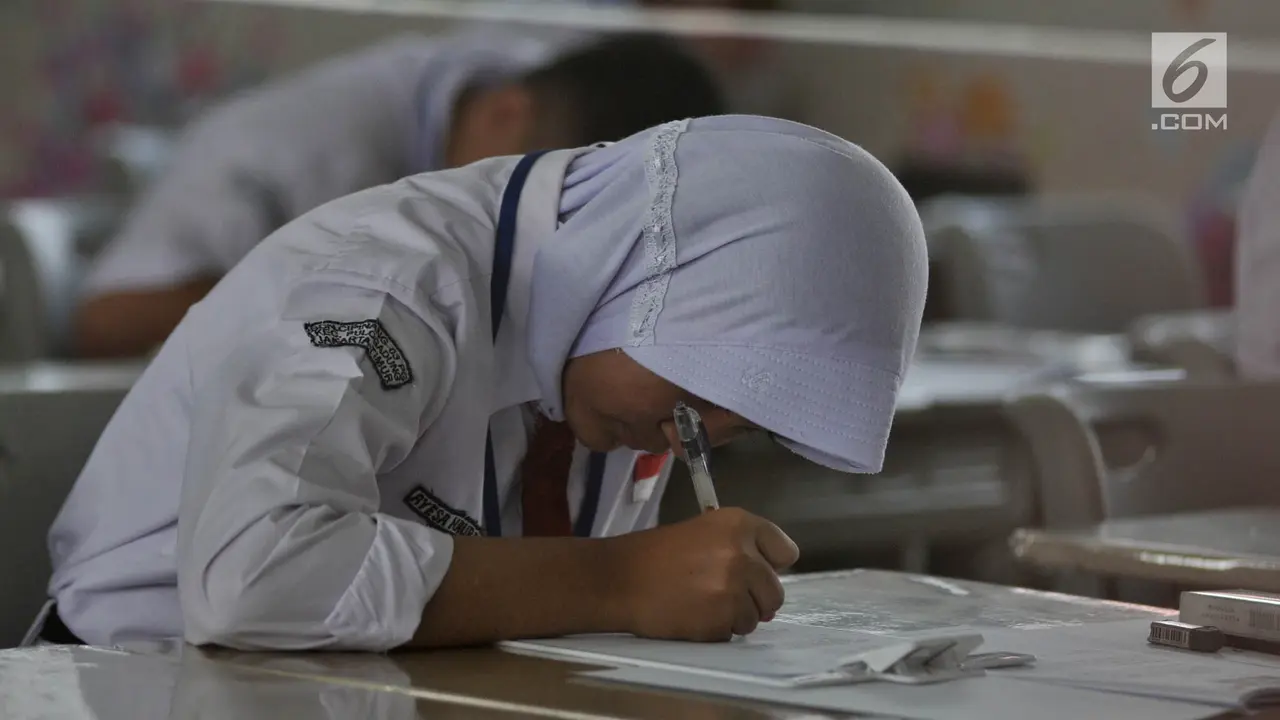 Siswa SD Jalani USBN